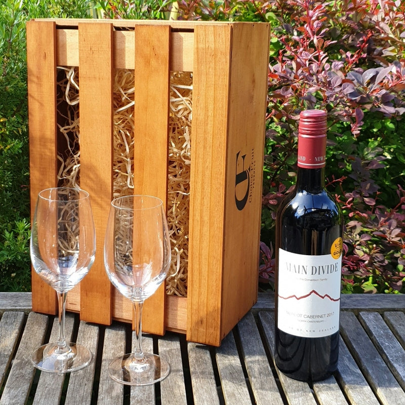 Gift Box - Main Divide Merlot Cabernet +/- Glasses image 0