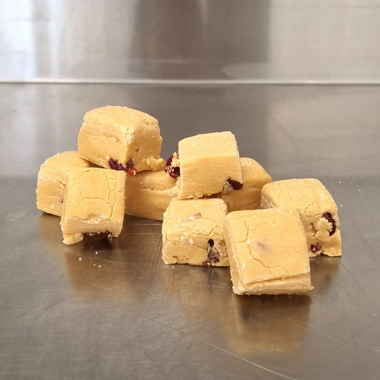 Cranberry & White Chocolate Fudge - 150g
