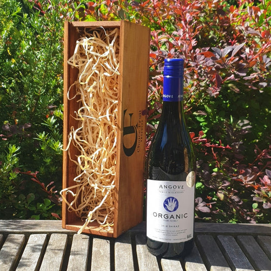Gift Box - Angove Organic Shiraz +/- Glasses 