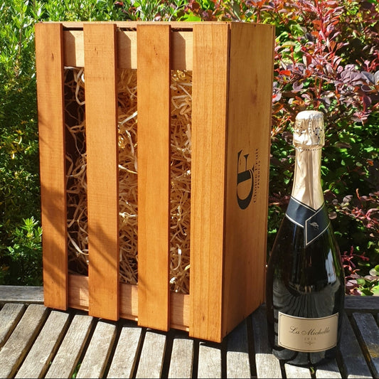 Gift Box - Margrain Vineyard  'La Michelle' Methode Traditionelle +/- Glasses