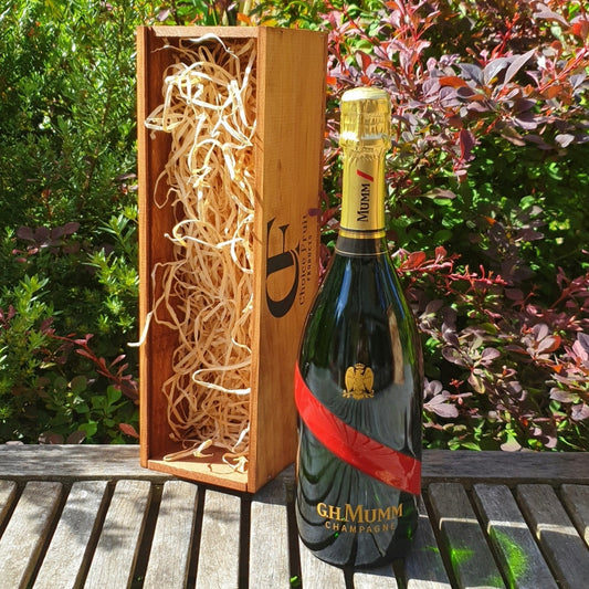 Gift Box - Mumm Grand Cordon Champagne Brut +/- Glasses 