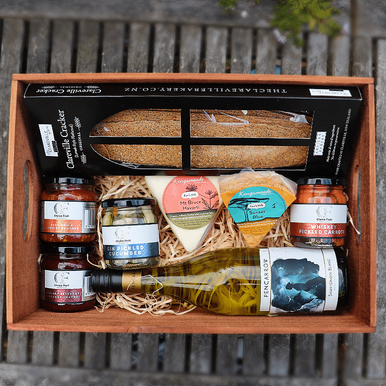 Gift Box - Wairarapa Picnic +/- Wine 